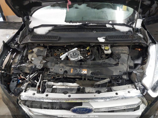 1FMCU9HD8KUA70320 Ford ESCAPE SEL