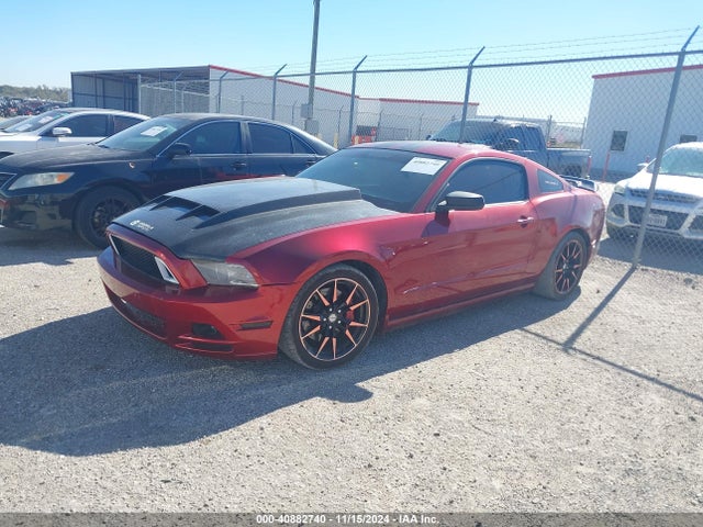 Ford Mustang V6 2014 1ZVBP8AM0E5329499 Image 2
