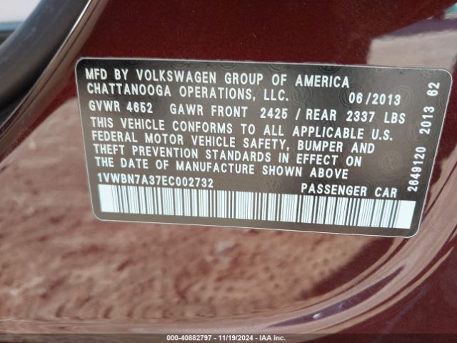 1VWBN7A37EC002732 Volkswagen Passat 2.0l Tdi Se