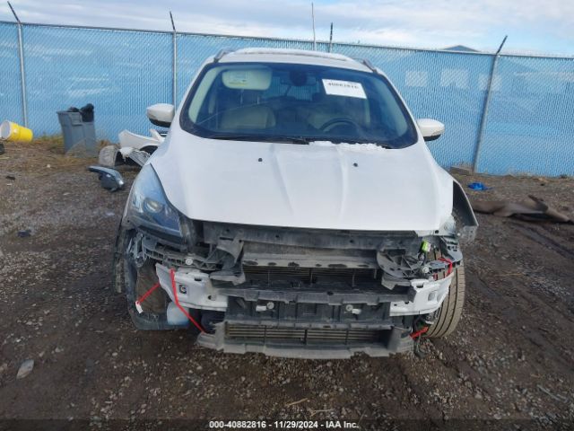1FMCU9J96EUE27889 Ford Escape Titanium