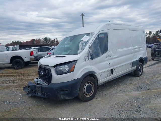 Ford Transit-150 Cargo Van 2022 1FTYE1C81NKA41356 Image 2