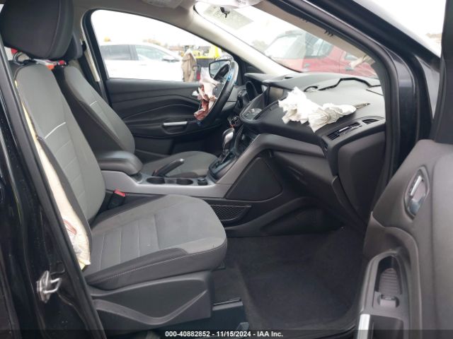 1FMCU9G96FUA78662 Ford ESCAPE SE