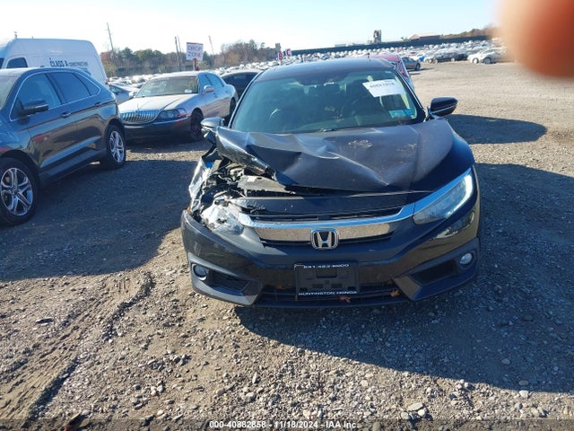Honda Civic Touring 2017 2HGFC1F97HH657965 Image 12