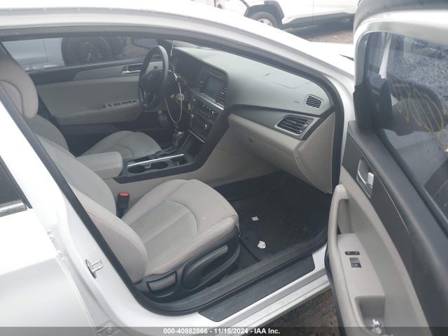 Hyundai SONATA SE 2016 5NPE24AF1GH264061 Image 5