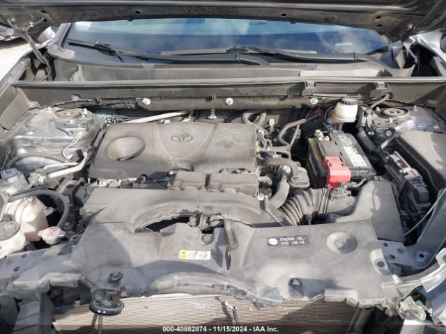 JTMH1RFV8LD047085 Toyota RAV4 LE