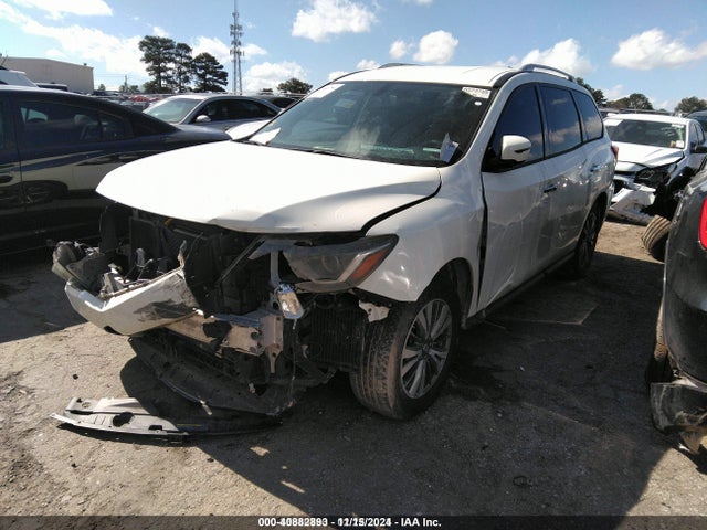 40882893 :رقم المزاد ، 5N1DR2MN8HC674704 vin ، 2017 Nissan Pathfinder Sv مزاد بيع