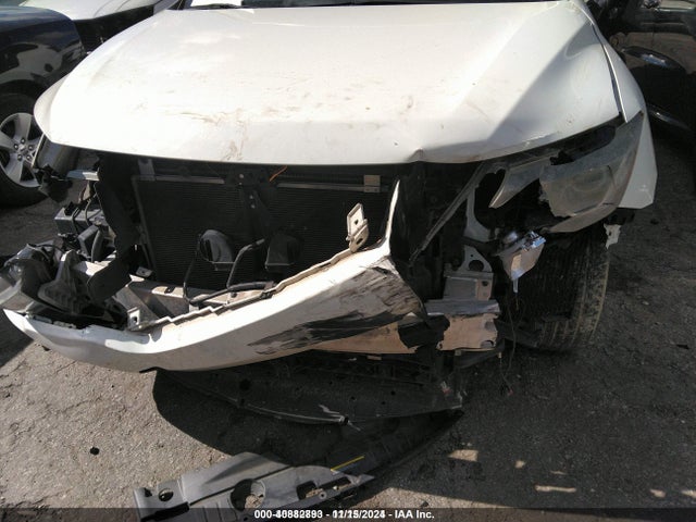 40882893 :رقم المزاد ، 5N1DR2MN8HC674704 vin ، 2017 Nissan Pathfinder Sv مزاد بيع