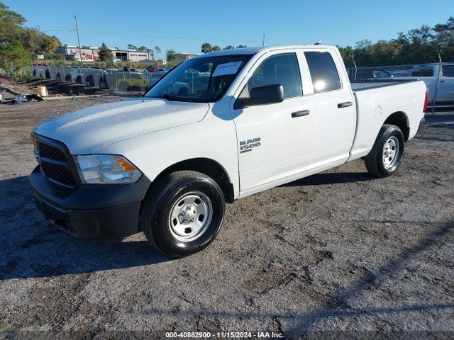 1C6RR7FG5LS158151 RAM 1500 Classic Tradesman  4x4 6'4 Box