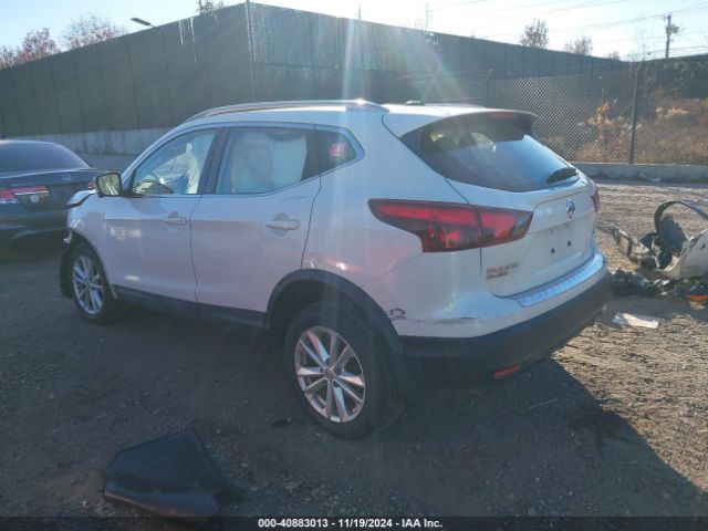 JN1BJ1CR8JW205265 Nissan Rogue Sport Sv