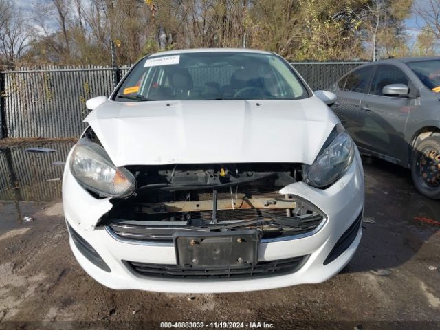 3FADP4BJ1HM163202 Ford FIESTA SE