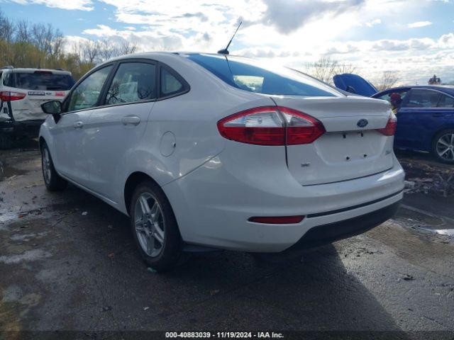 3FADP4BJ1HM163202 Ford FIESTA SE