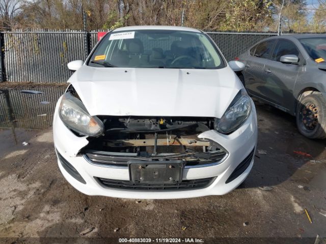 3FADP4BJ1HM163202 Ford FIESTA SE
