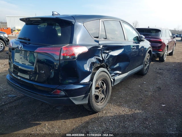 Toyota RAV4 LE 2018 2T3ZFREV2JW424193 Image 4