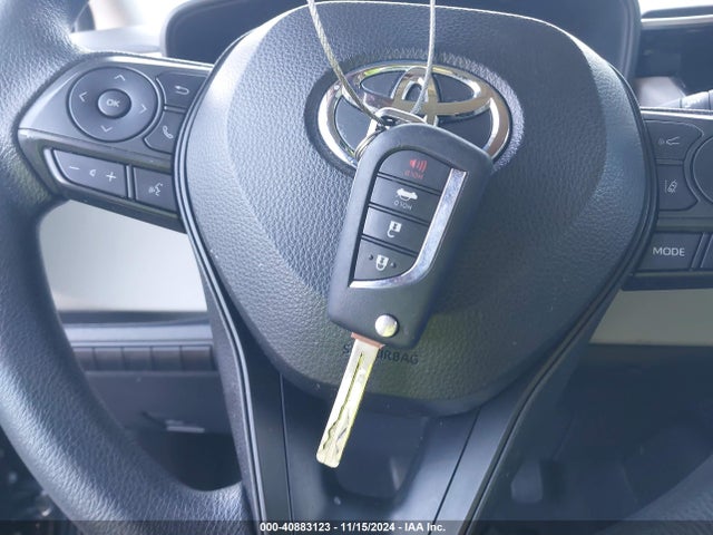 Toyota COROLLA LE 2022 5YFEPMAE3NP342624 Image 11