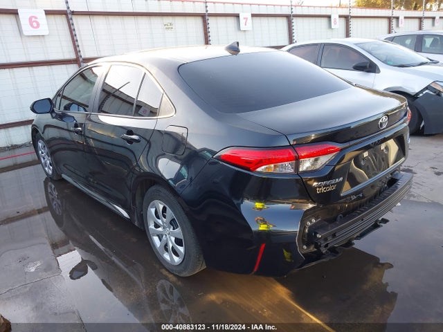 Toyota COROLLA LE 2022 5YFEPMAE3NP342624 Image 3