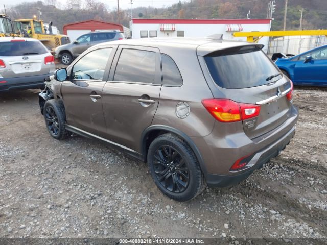 JA4AR3AU2JU004827 Mitsubishi Outlander Sport 2.0 Le