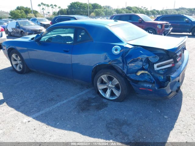 2C3CDZAG4NH223554 Dodge Challenger Sxt