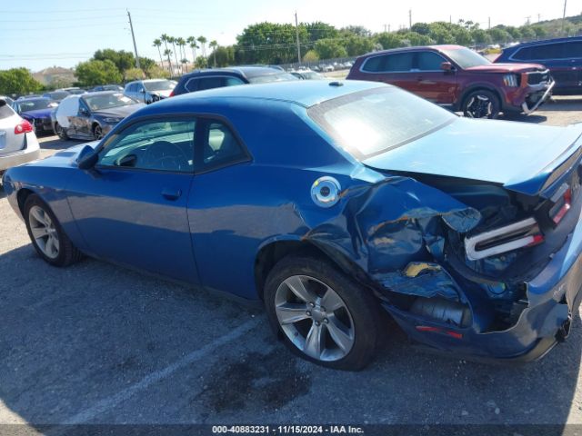 2C3CDZAG4NH223554 Dodge Challenger Sxt