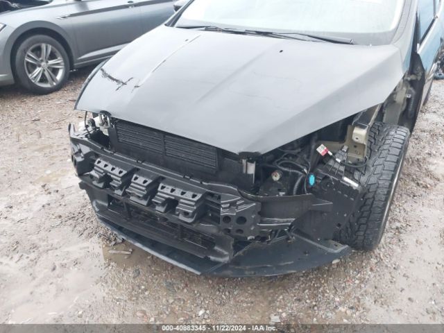 1FADP3N26FL374960 Ford Focus Titanium