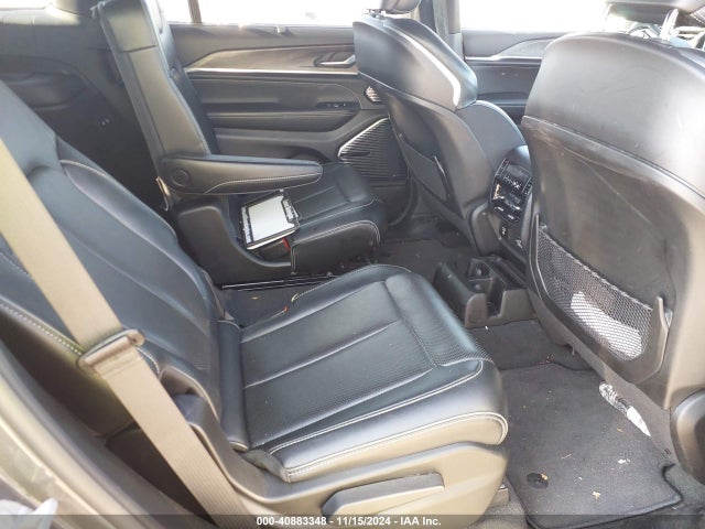 1C4RJKDG1N8539792 Jeep Grand Cherokee L Overland 4x4
