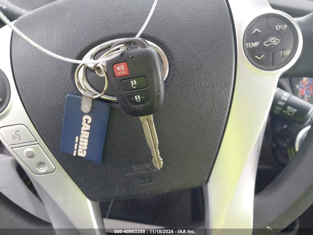 JTDKDTB34F1582905 Toyota Prius C One