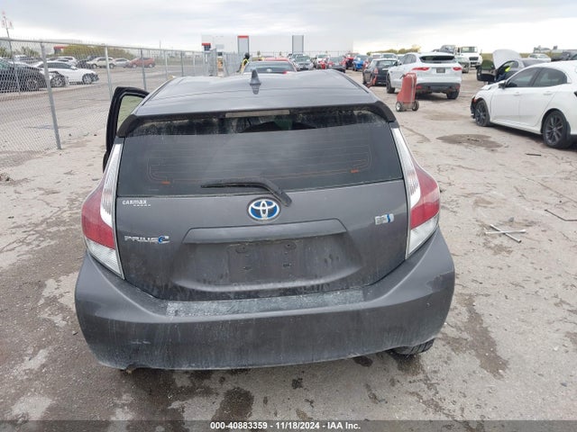 Toyota Prius C One 2015 JTDKDTB34F1582905 Image 16