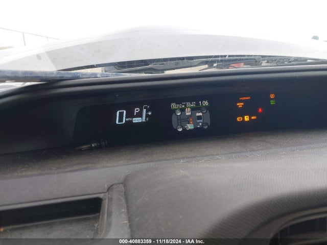 JTDKDTB34F1582905 Toyota Prius C One