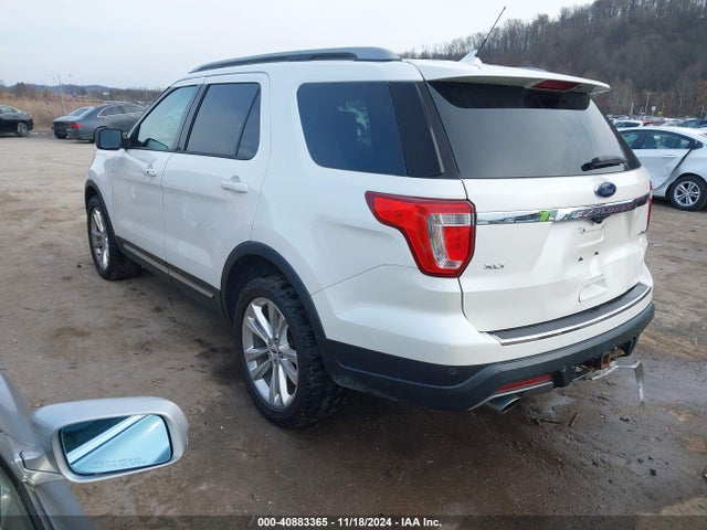 Ford EXPLORER XLT 2018 1FM5K8D82JGB40991 Image 3