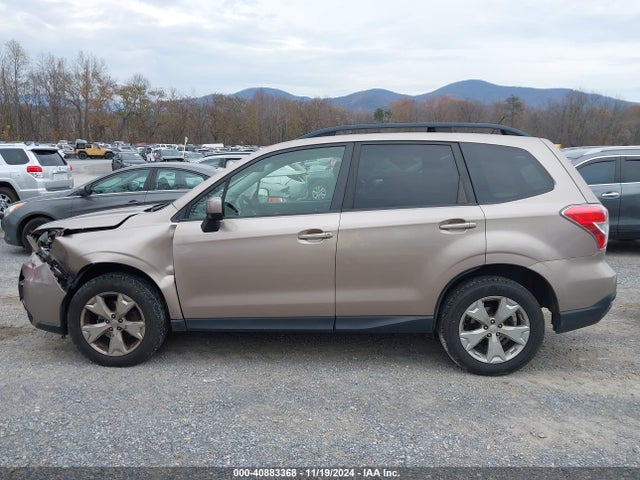 Subaru Forester 2.5i Premium 2015 JF2SJADC3FH512508 Image 15