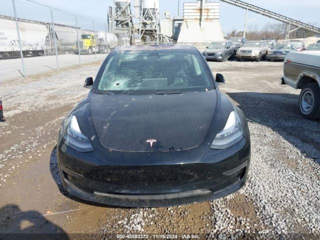 5YJ3E1EA7JF018777 Tesla MODEL 3