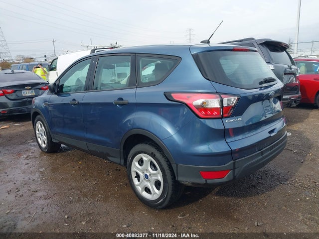 Ford ESCAPE S 2018 1FMCU0F73JUB51071 Image 3