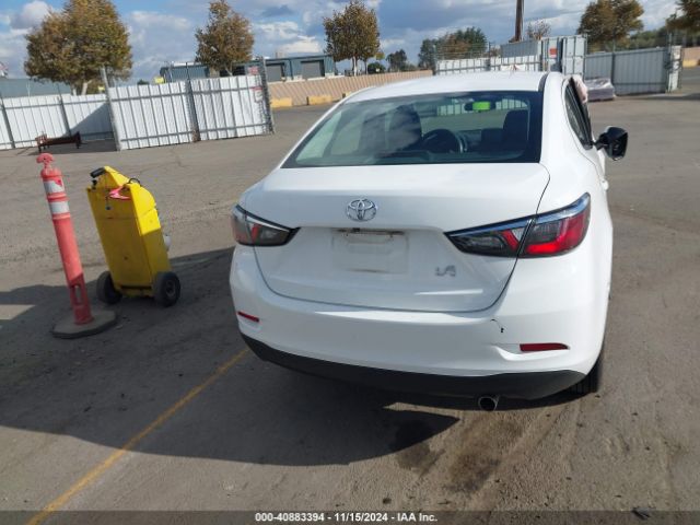 3MYDLBYVXJY312694 Toyota YARIS IA