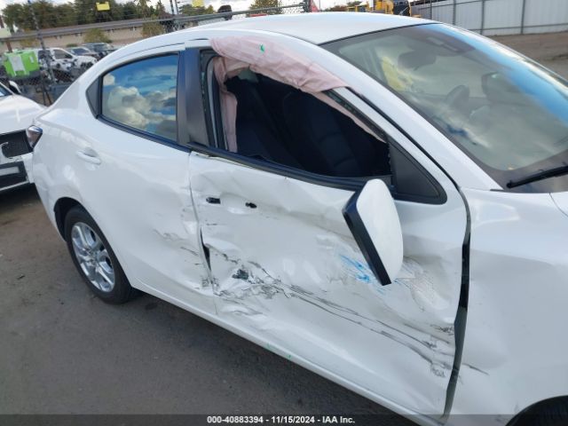 3MYDLBYVXJY312694 Toyota YARIS IA
