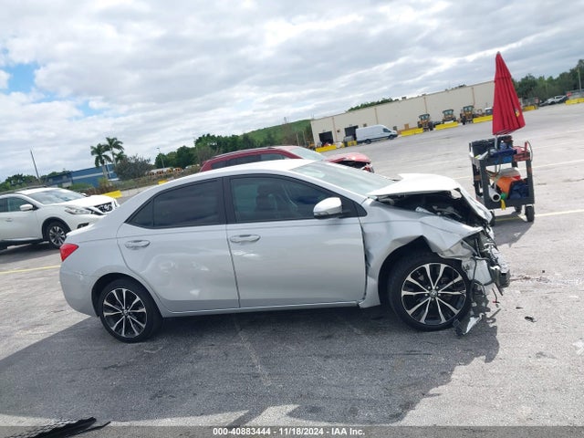 Toyota COROLLA SE 2018 5YFBURHE1JP785993 Image 14