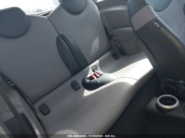 2006 MINI COOPER WMWRC33546TJ73578 Photo 7