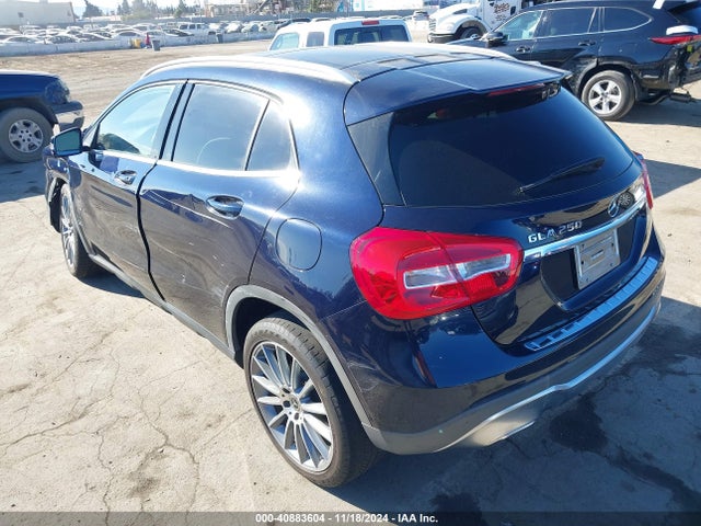 WDCTG4EB6JJ477841 Mercedes-Benz GLA 250