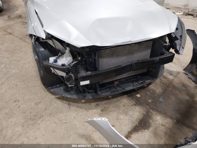 Hyundai ELANTRA SE 2018 5NPD74LF8JH260090 Image 6