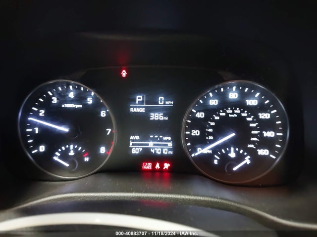 Hyundai ELANTRA SE 2018 5NPD74LF8JH260090 Image 7
