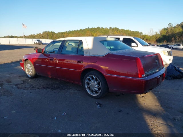 2008 CADILLAC DTS 1G6KD579X8U149974 Photo 2