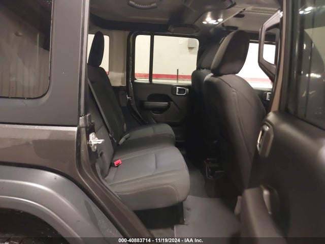 1C4HJXDG0KW540027 Jeep Wrangler Unlimited Sport S 4x4