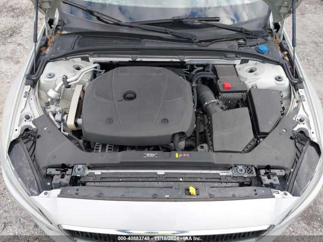 YV1102EK1L2348922 Volvo V60 T5 Momentum