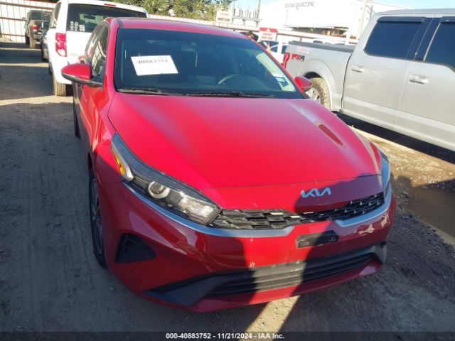 3KPF24AD7RE800876 KIA Forte Lxs