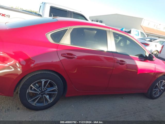 3KPF24AD7RE800876 KIA Forte Lxs