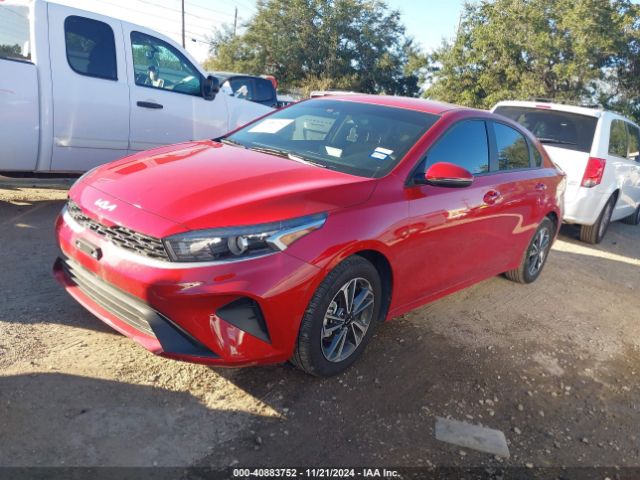 3KPF24AD7RE800876 KIA Forte Lxs
