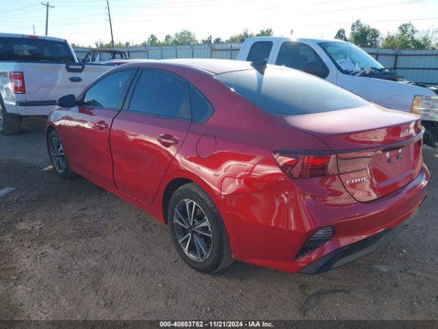 3KPF24AD7RE800876 KIA Forte Lxs