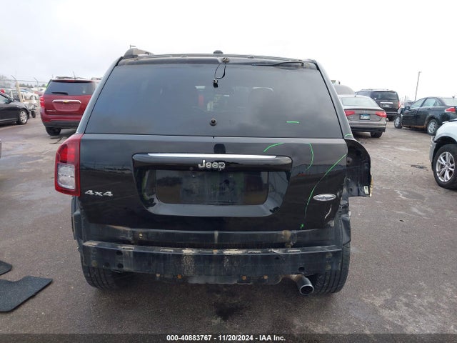 1C4NJDEB2GD745601 Jeep Compass High Altitude Edition