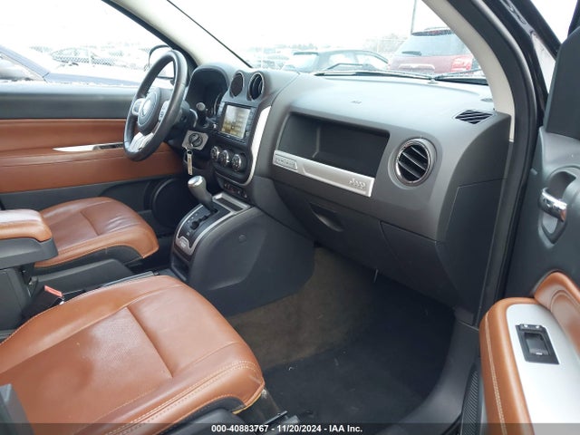 1C4NJDEB2GD745601 Jeep Compass High Altitude Edition