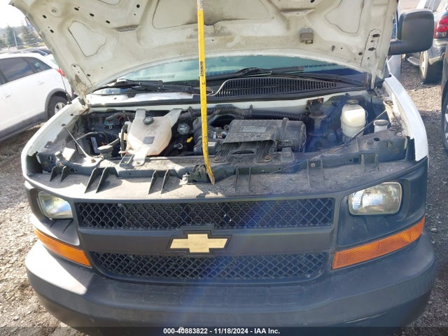 Chevrolet Express 2500 Work Van 2014 1GCWGFCA0E1198223 Image 10