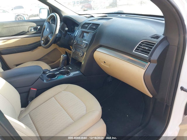 Ford Explorer 2017 1FM5K8B88HGE11632 Image 5