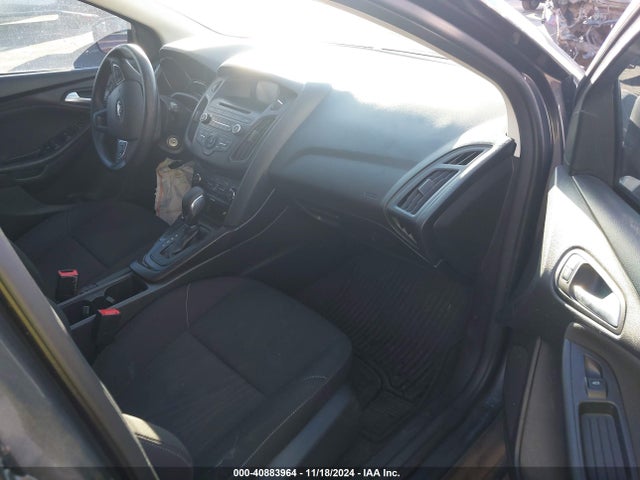 Ford FOCUS SE 2017 1FADP3K23HL231844 Image 5